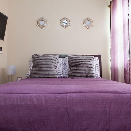 Studio, One And Two Bedroom Apartments - Bronx New York Extérieur photo