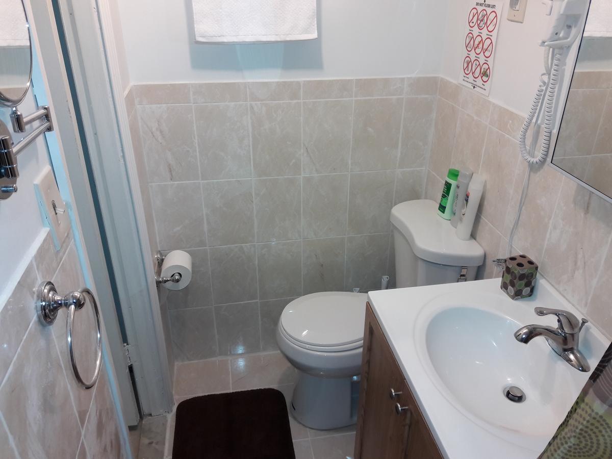 Studio, One And Two Bedroom Apartments - Bronx New York Extérieur photo